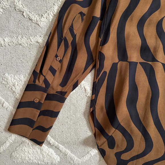 Closed Brown and Black Button Up Shirt - Picture 2 of 8